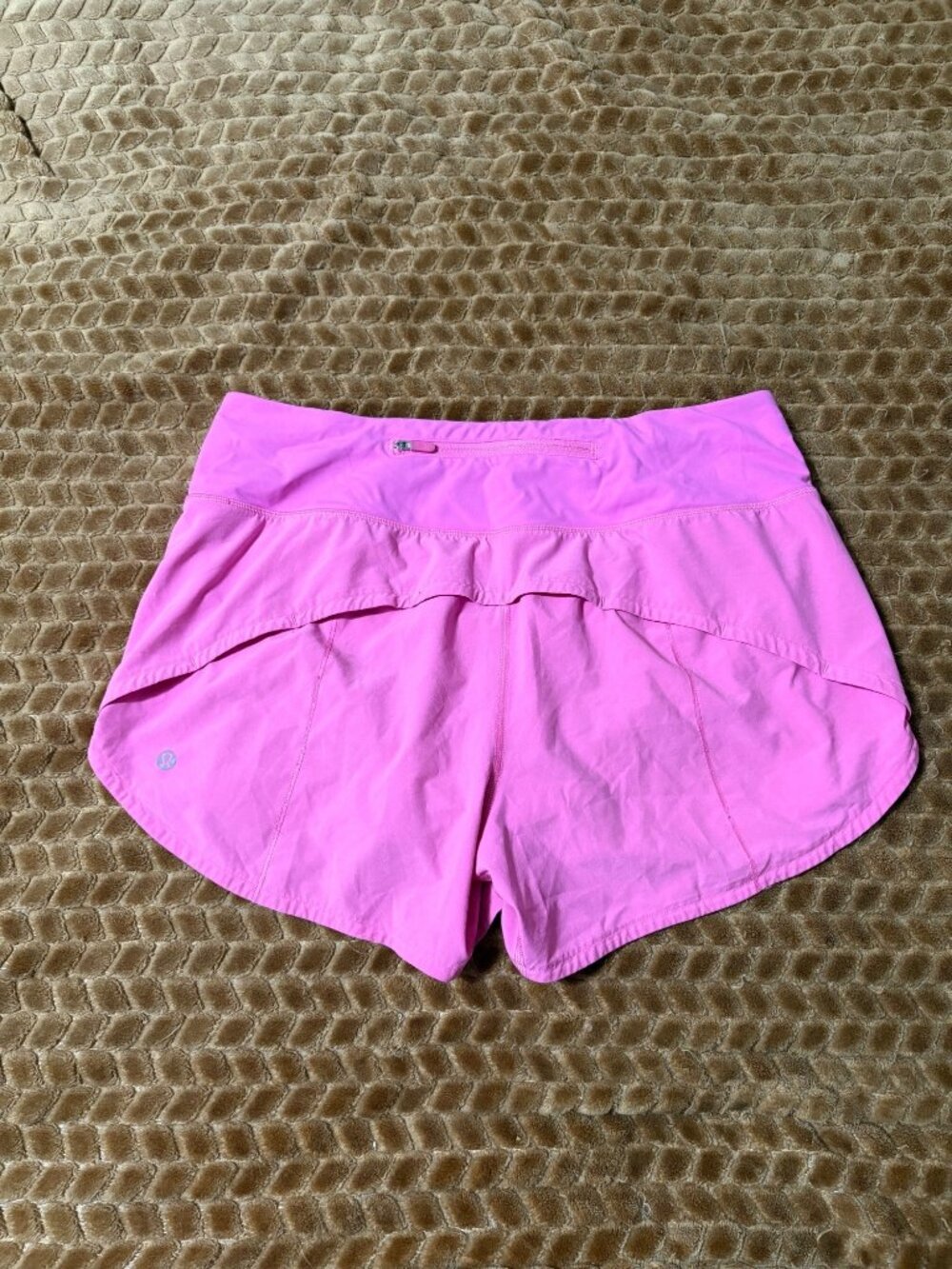 EXCELLENT Lululemon Speed Up Mid Rise Shorts 4" Prism Pink Lined Running 8 - Picture 4 of 8